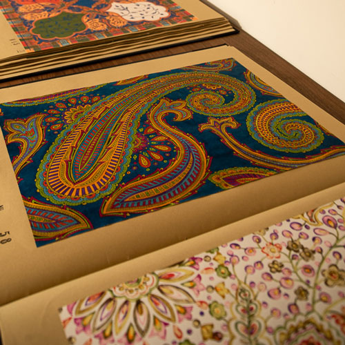 Luxury Italian silk grenadine ties