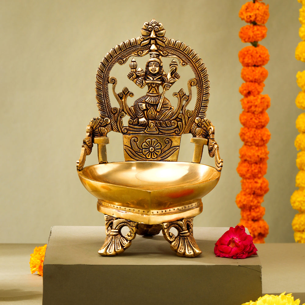 Brass Superfine Rajarajeswari Diya – Vedansh Craft