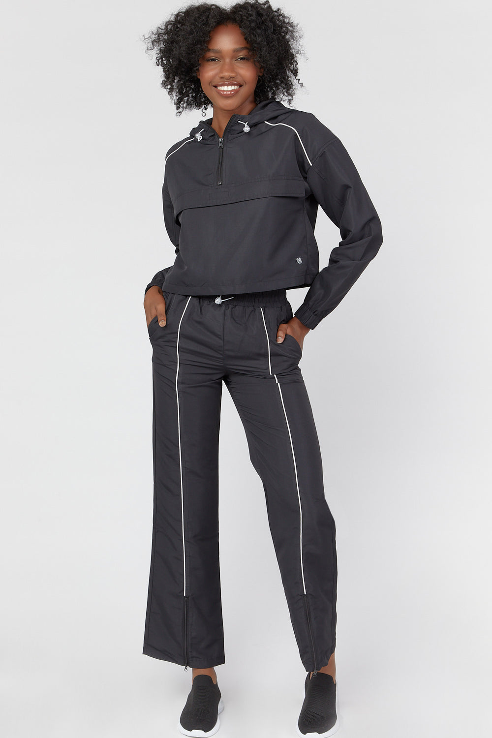 Active Zip-Hem Windbreaker Pants Black