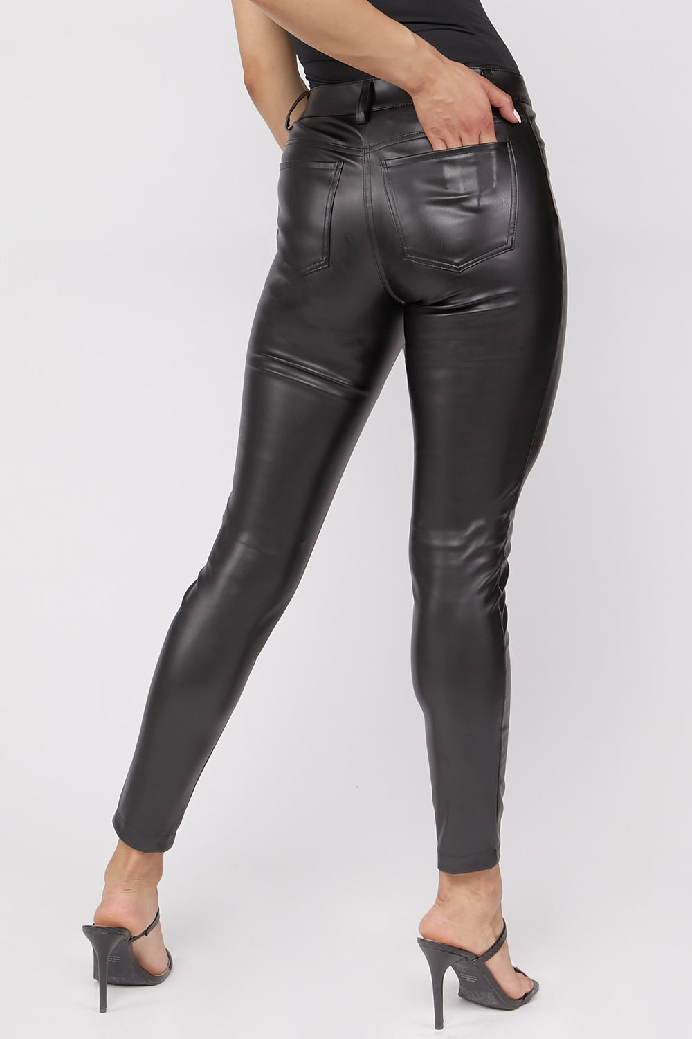 Faux Leather Skinny Ankle Pants Black