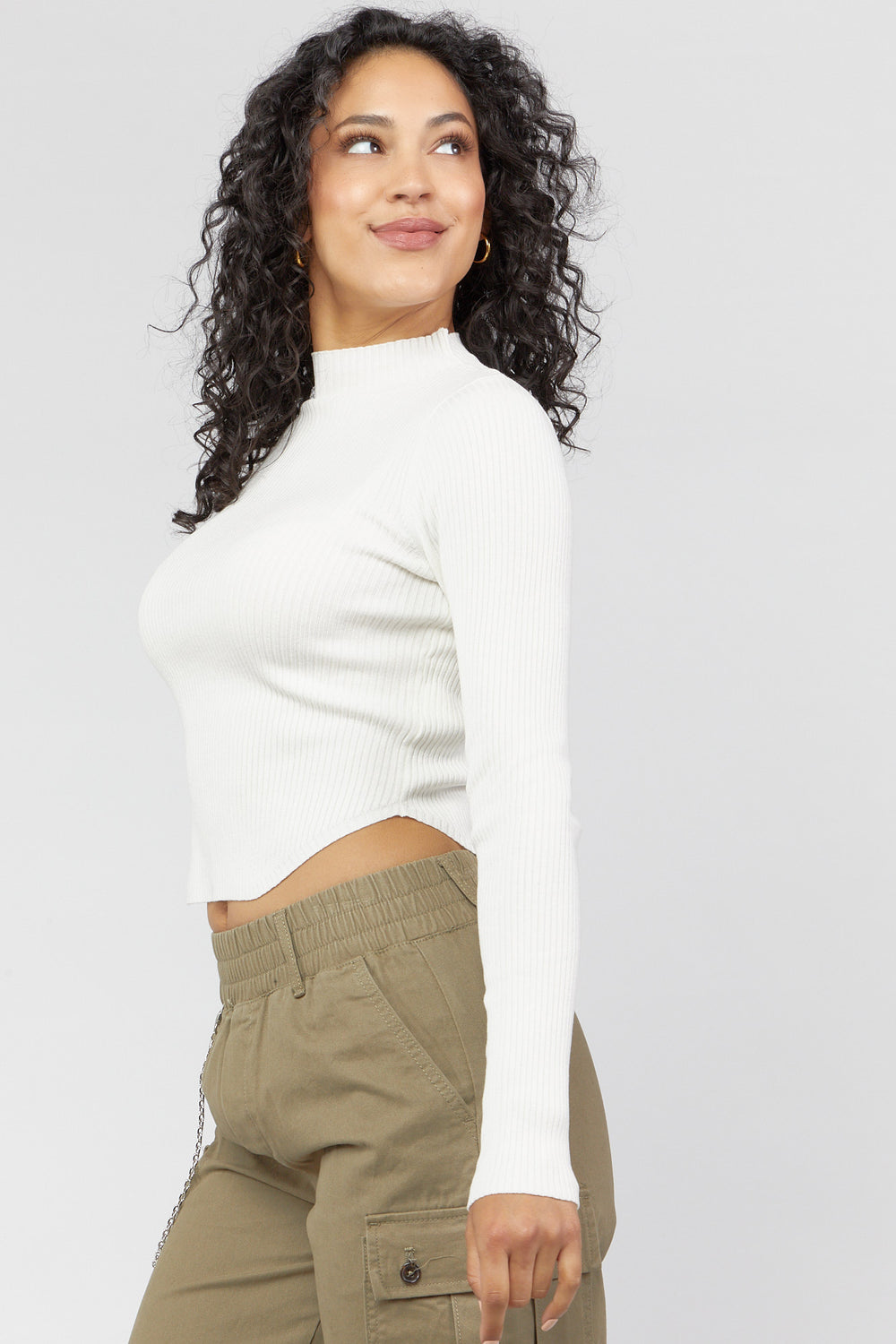 Ribbed Mock Neck Cropped Sweater Cream