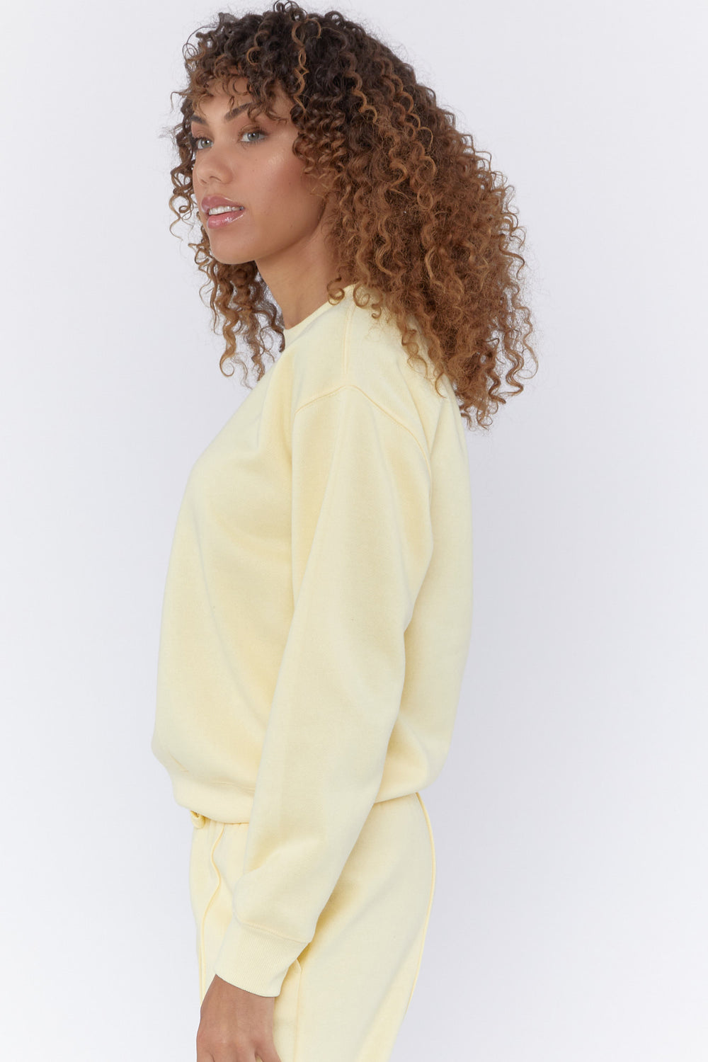 Basic Fleece Crewneck Pullover Pale Yellow