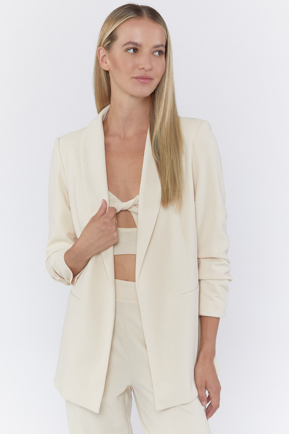 Crepe Open-Front Blazer Sand