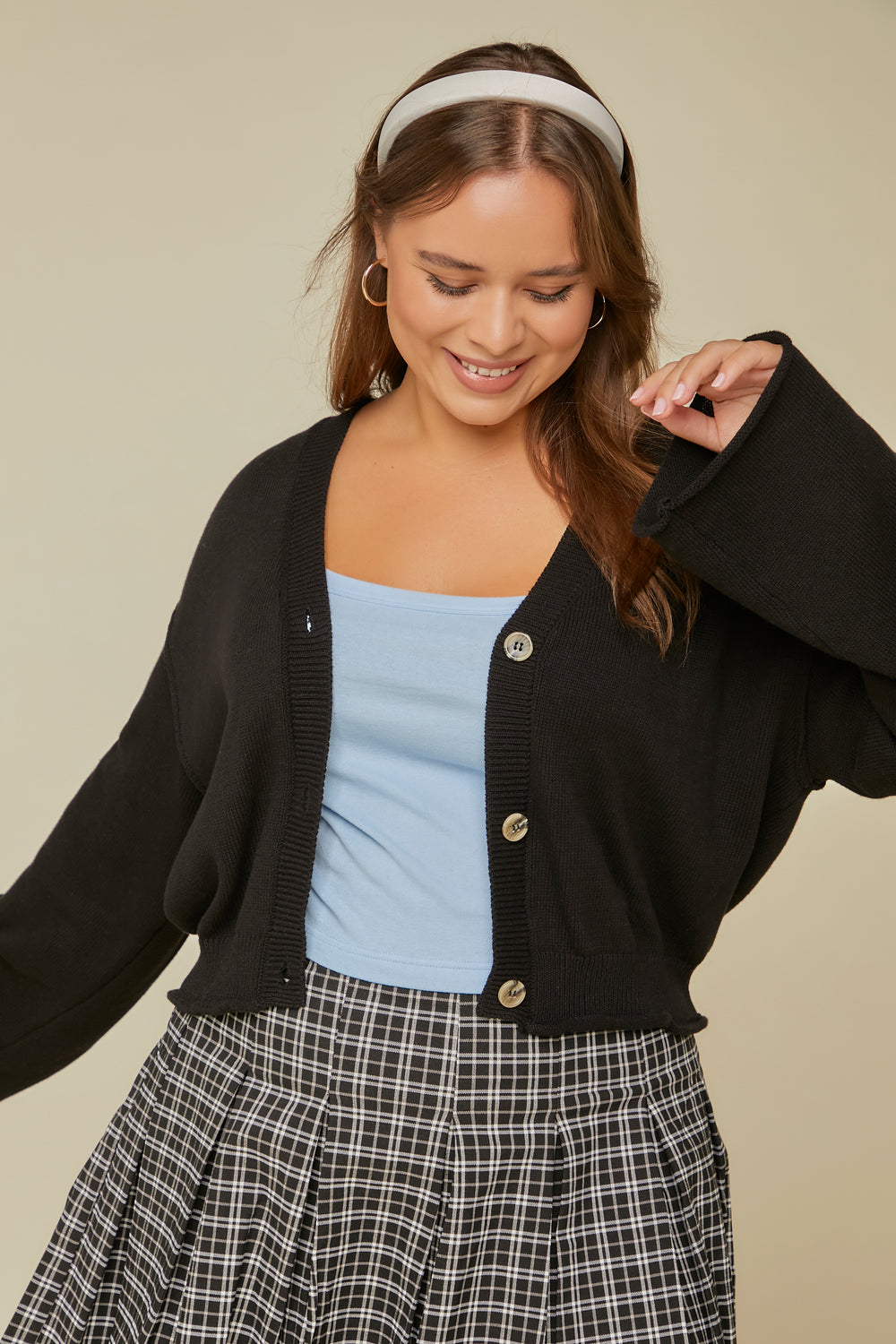 Plus Size Cropped Cardigan Sweater Black