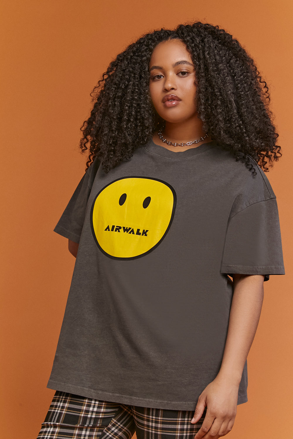 Plus Size Airwalk Happy Face Graphic Tee Black