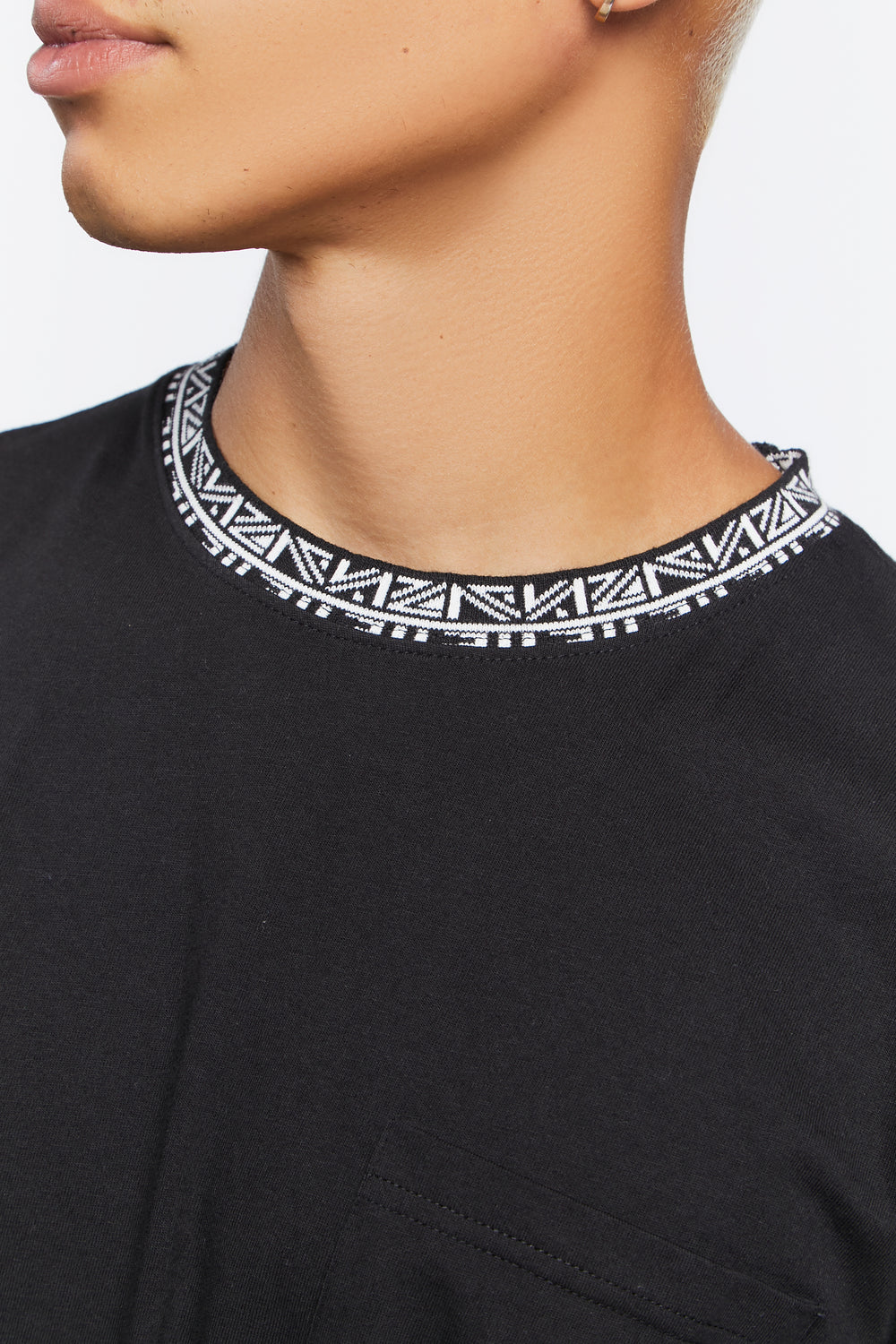 Geo-Trim Patch Pocket Tee Black