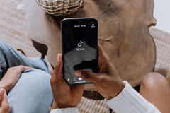 Instagram no quiere ningún rastro de TikTok en sus Reels