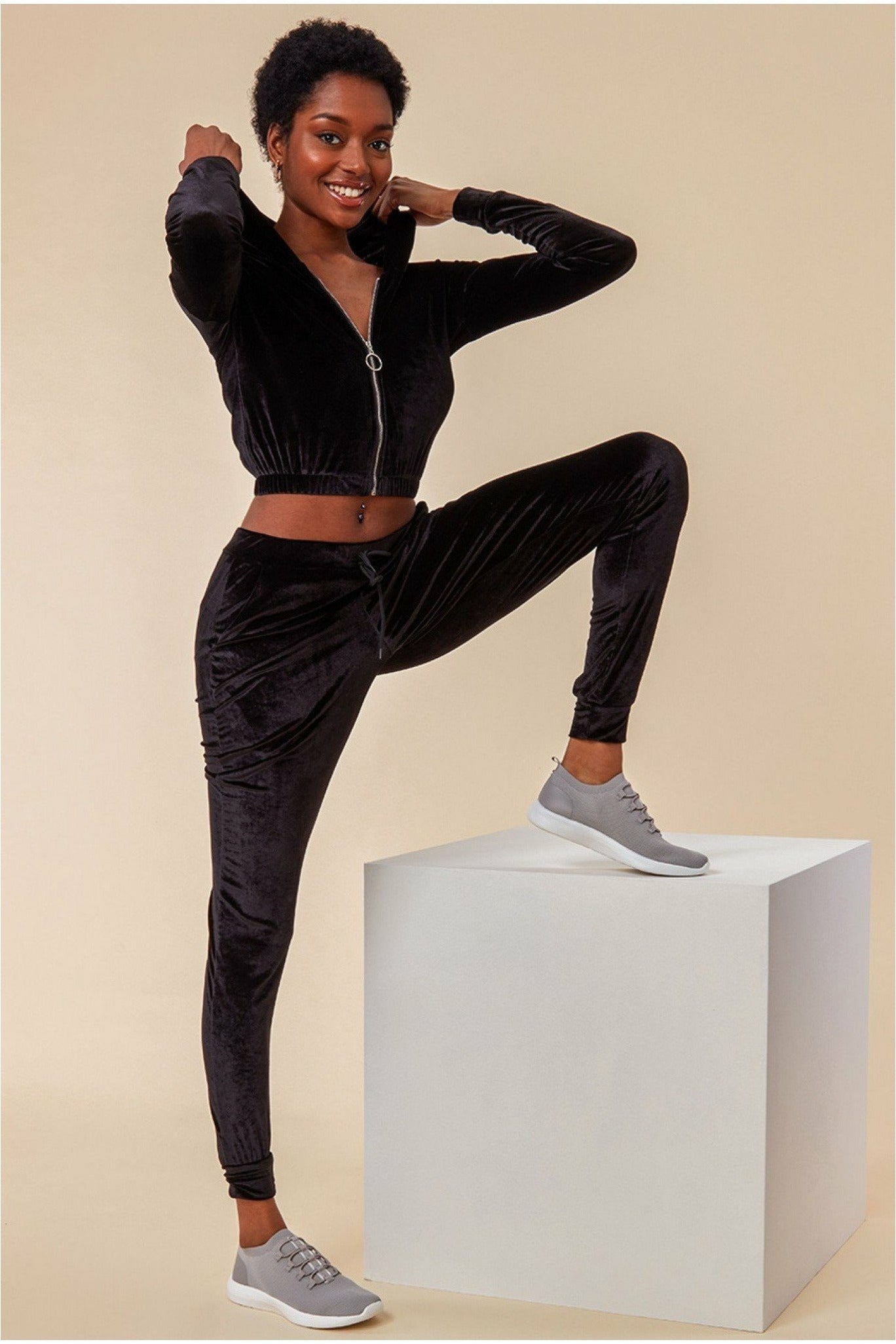 Cosmochic Cuffed Ankle Velour Tracksuit - Black