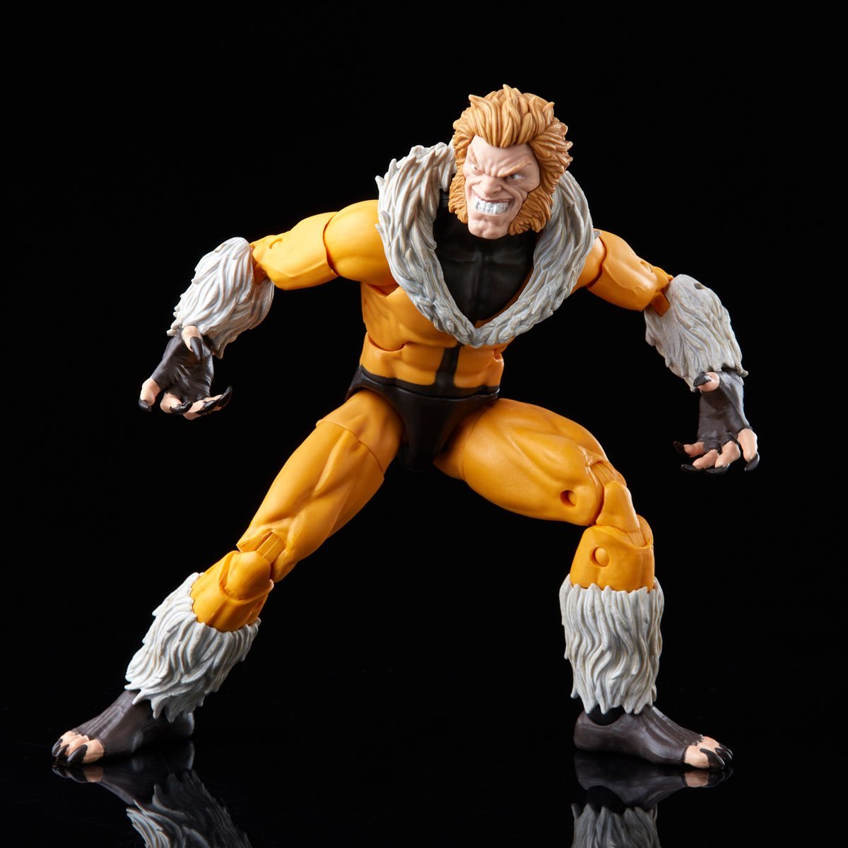 sabertooth marvel legends