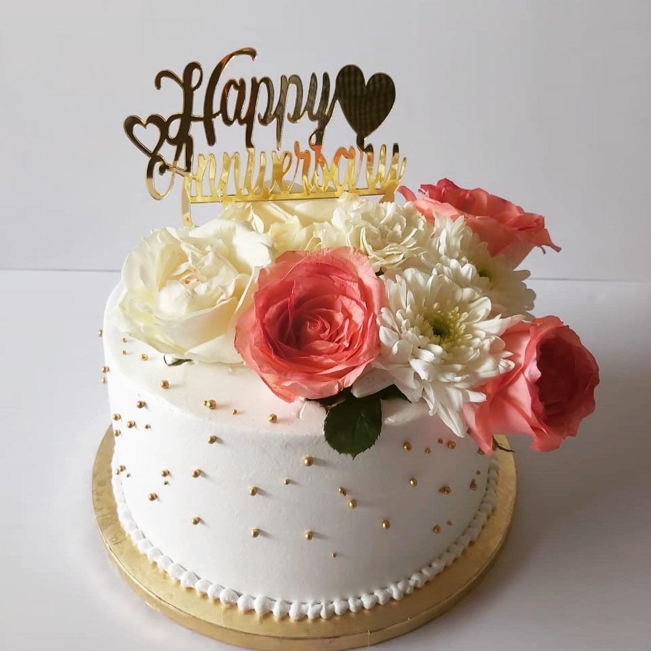 Order Online Anniversary Cake with fresh flowers in Bangalore – Kukkr