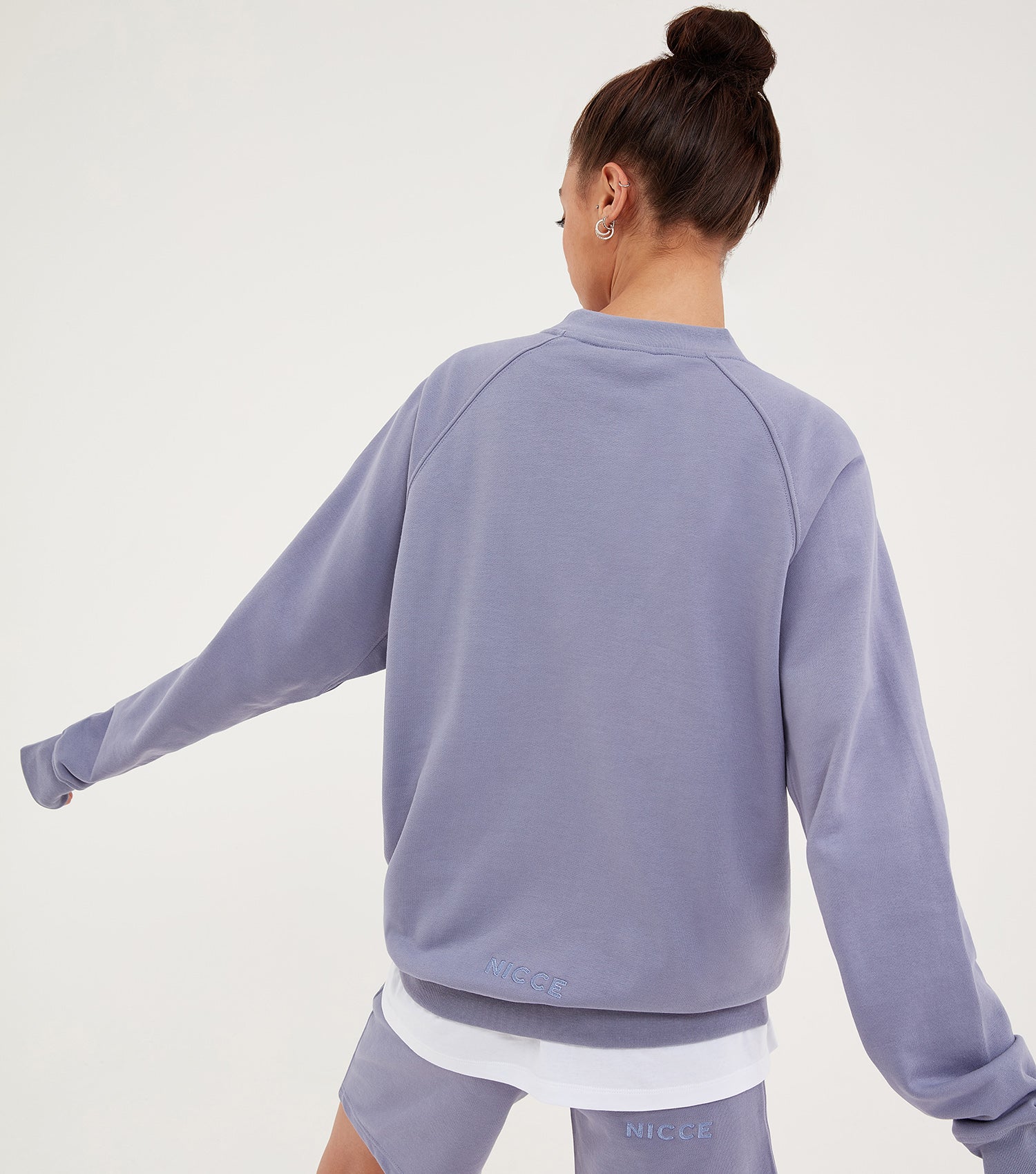 Nicce Womens Essentials Sweat | Flint