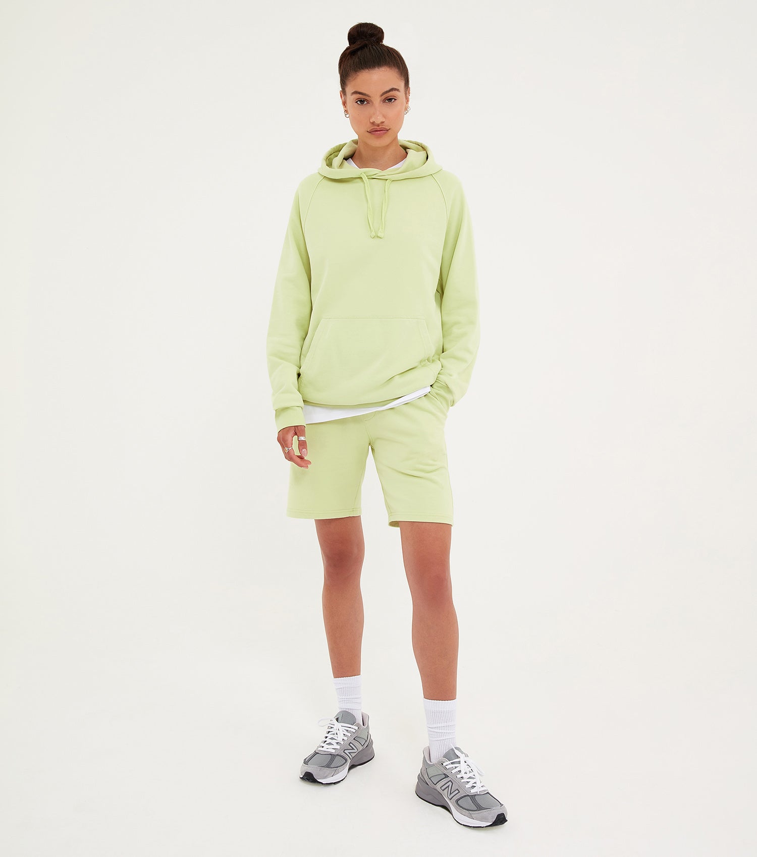Nicce Womens Essentials Hood | Reed Green