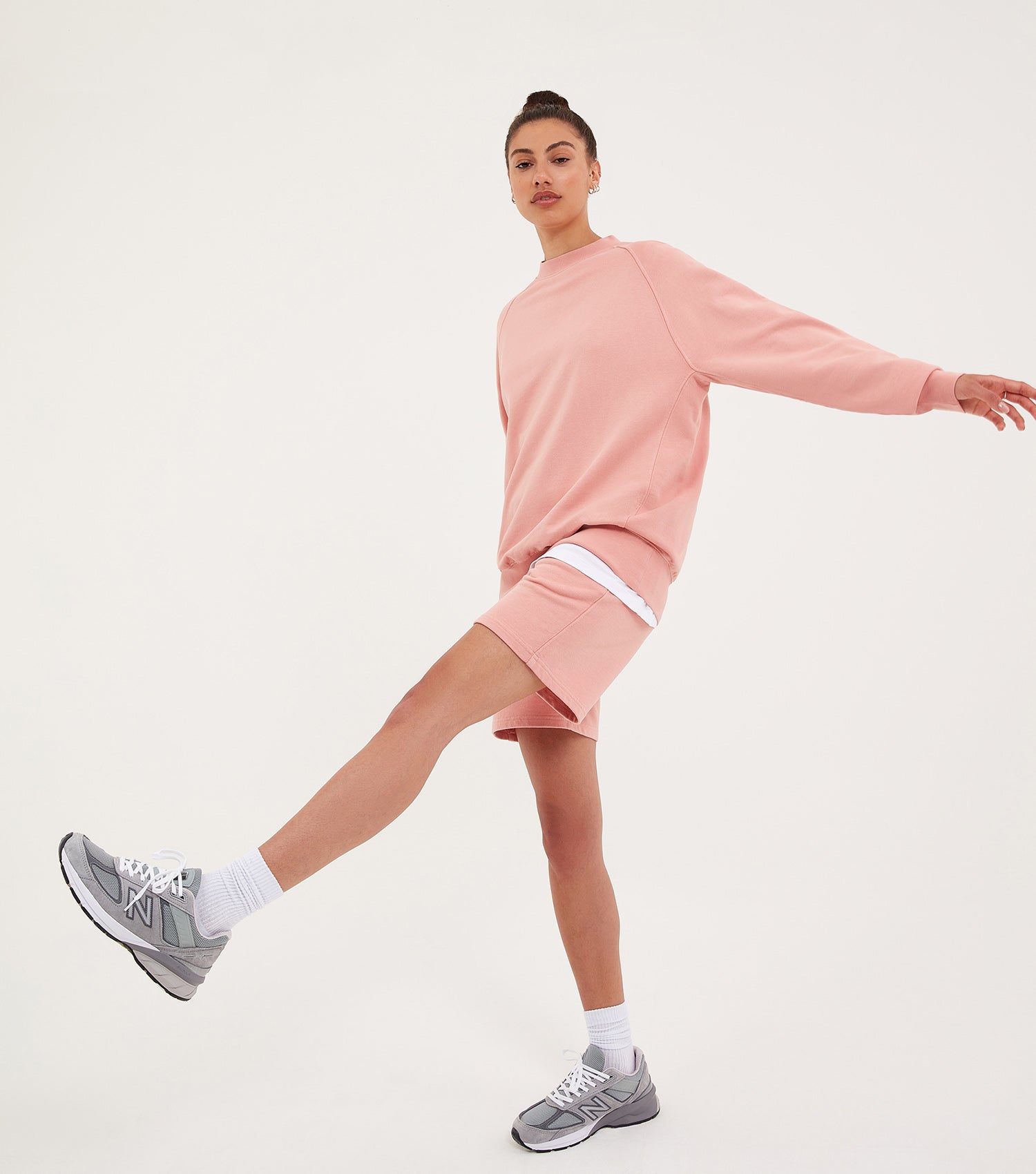 Nicce Womens Essentials Sweat | Mellow Rose
