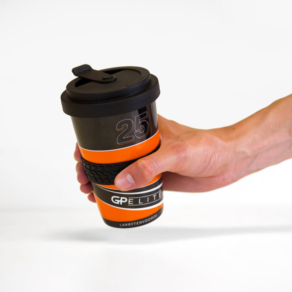 Ezel AIDS Chemicus Coffee 2 Go Mug | Larry ten Voorde PCCD Livery – Automotive Mugs