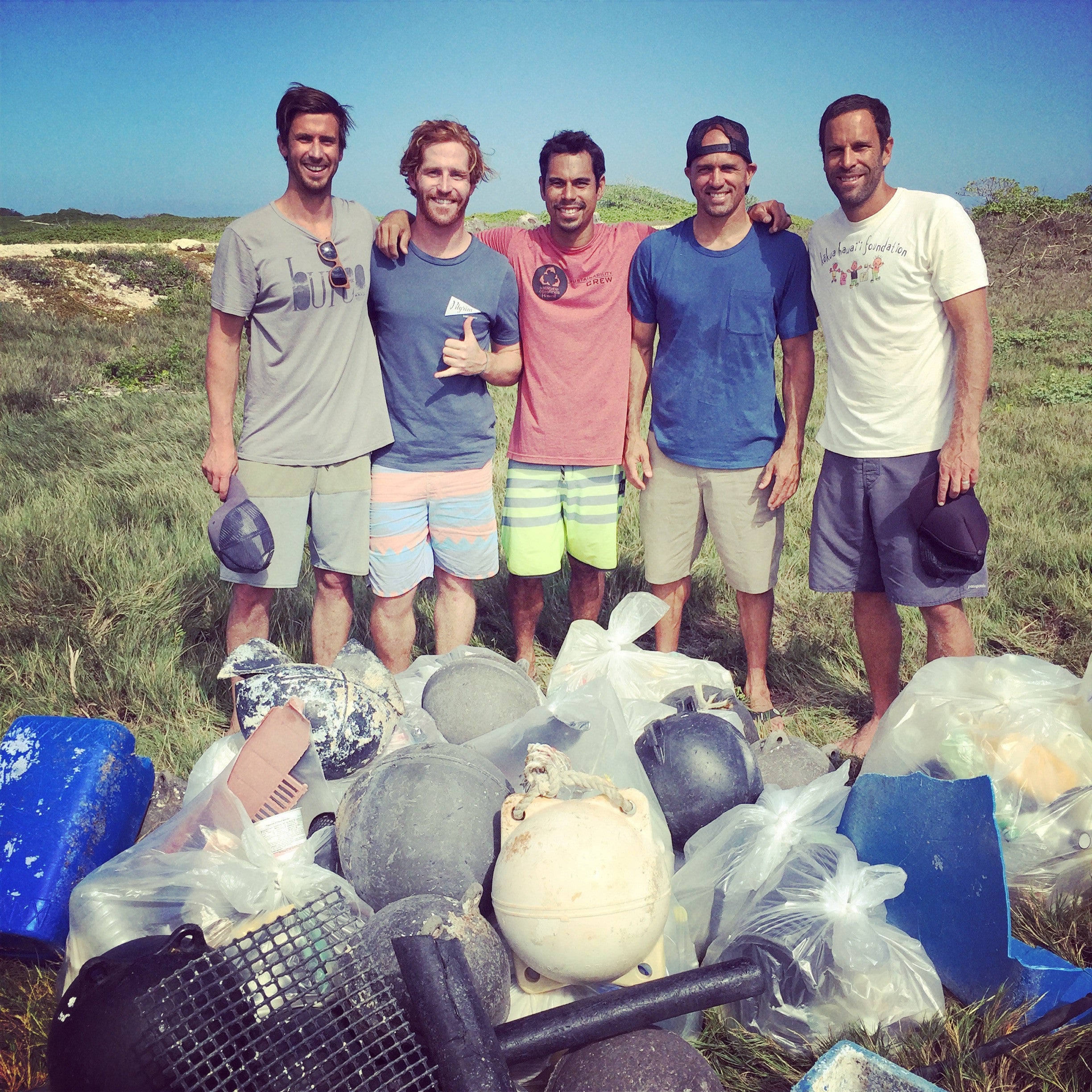 Bureo joined over 400 volunteers [including a few decent surfers!] to help remove over 3,900 pounds from Kahuku Beach in 2015