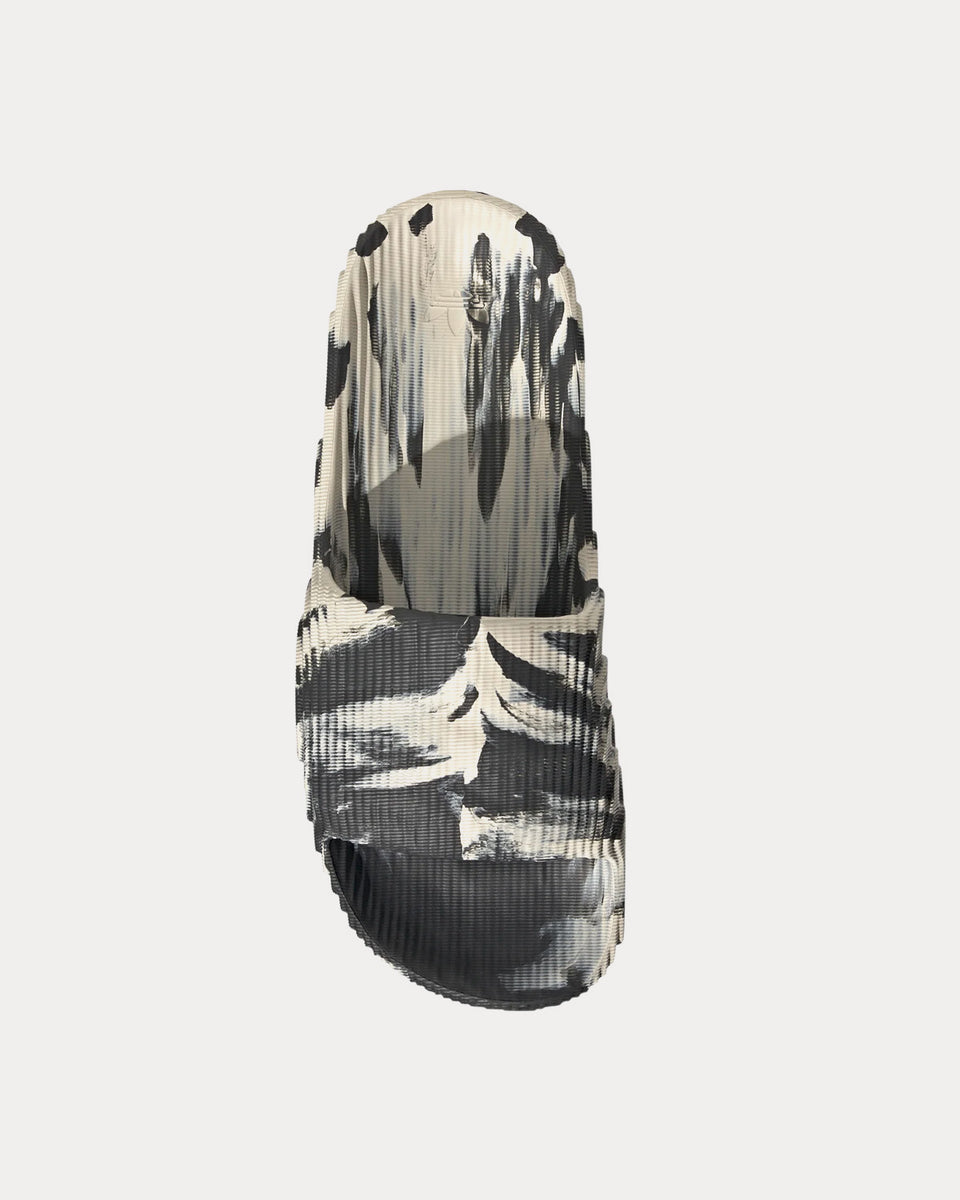 Adidas Adilette 22 Carbon / Aluminium / Aluminium Slip Ons - Sneak in Peace