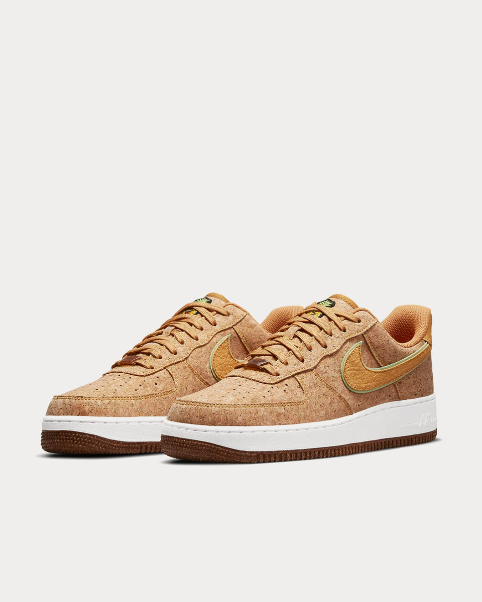 Air Force 1 '07 Premium Multi-Colour / Flax / Lime Glow / Metallic Gold Low - in Peace