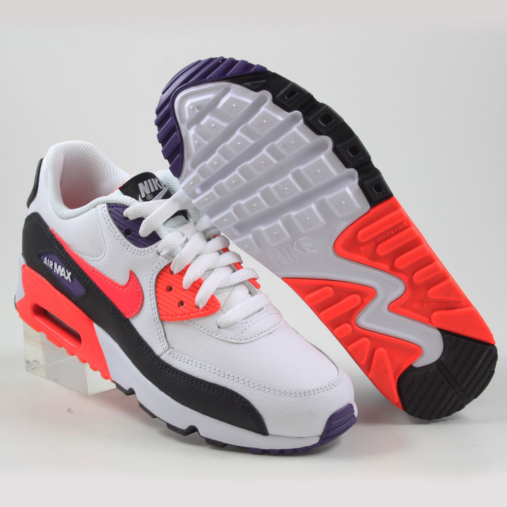 Veroveraar Beschuldigingen Tektonisch Nike Damen Sneaker Air Max 90 LTR Wht/Bright Crimson-Blk 833412-117 –  ShoeBeDo-Jena