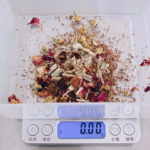 Create your own herbal tea blend