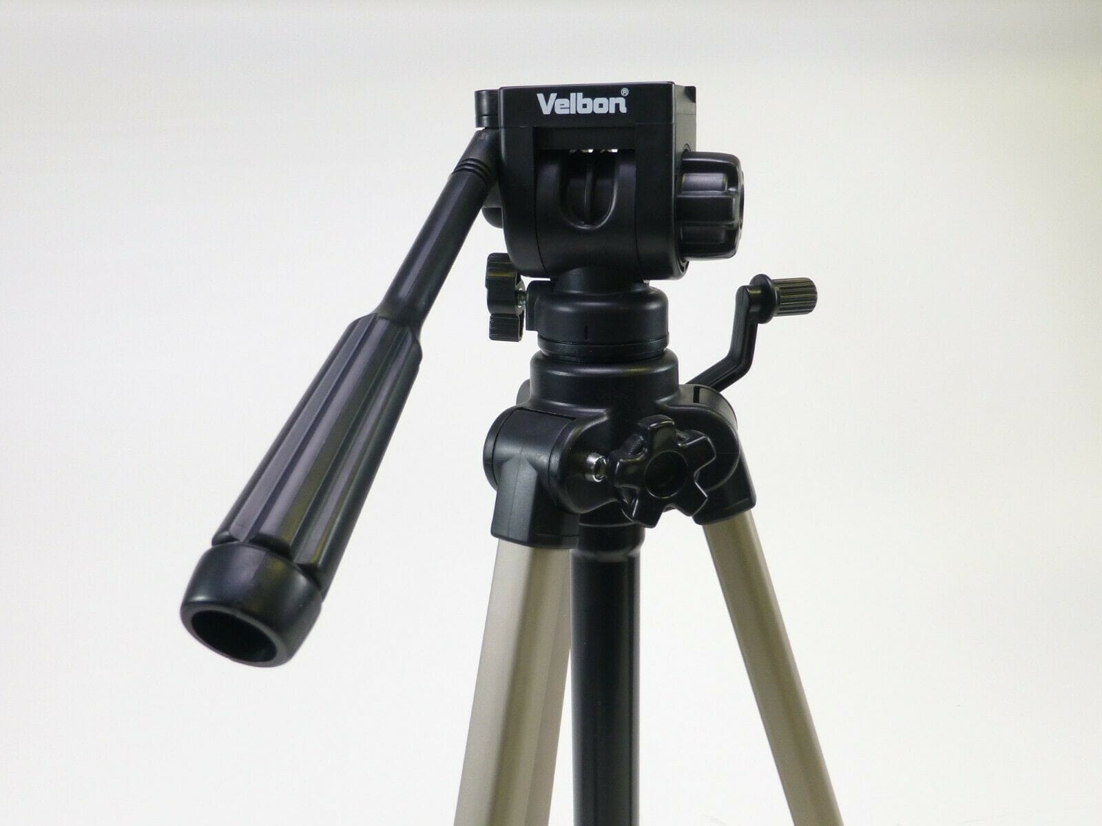 Velbon S-5000 Deluxe Tripod with Panhead in Box an – Camera Exchange