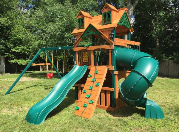 mountaineer clubhouse swing set with wood roof