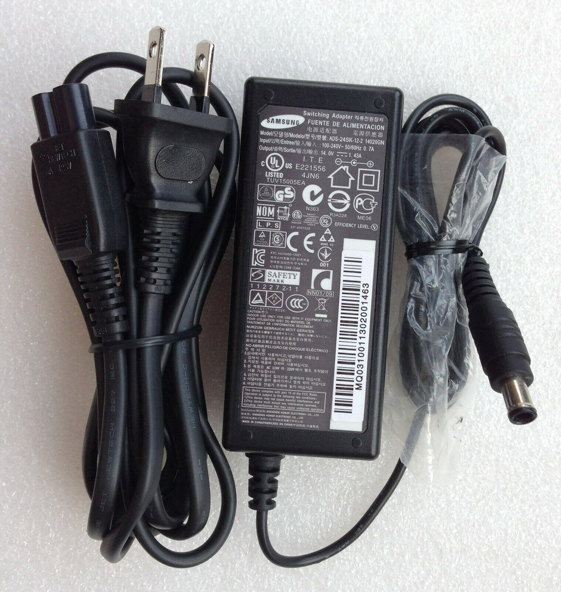 Original Samsung 14v 143a 20w Ac Adapterandcord For Samsung S19b300n 7281