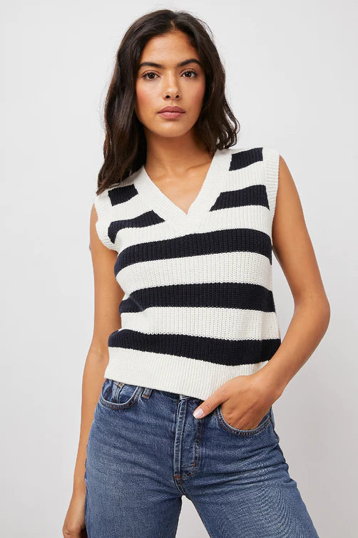 YULI - NAVY WHITE STRIPE