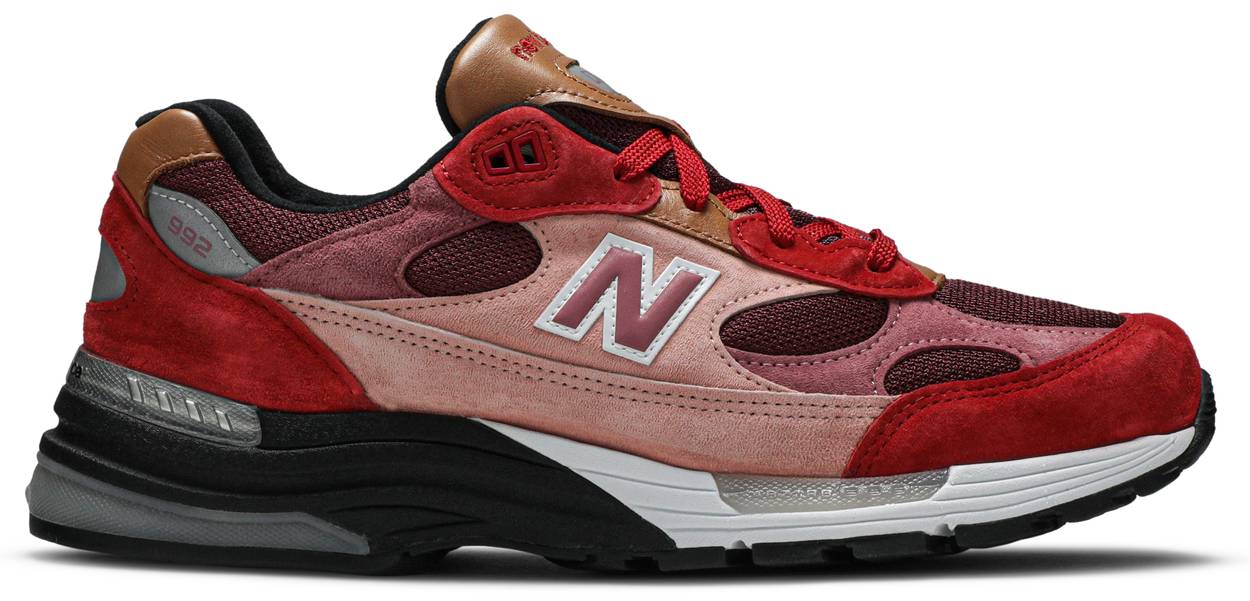 new balance spotted trainers