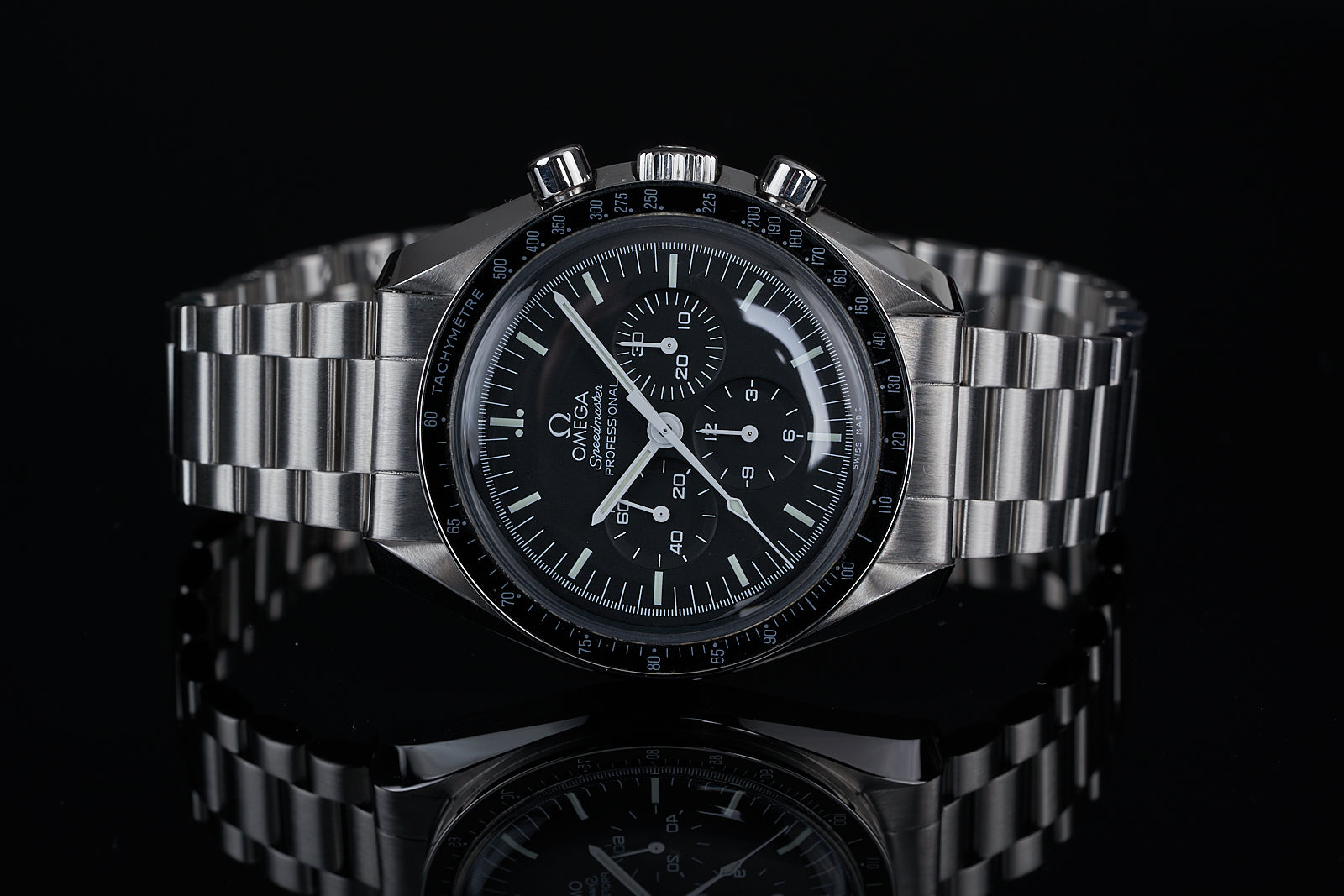 speedmaster bracelet on seamaster