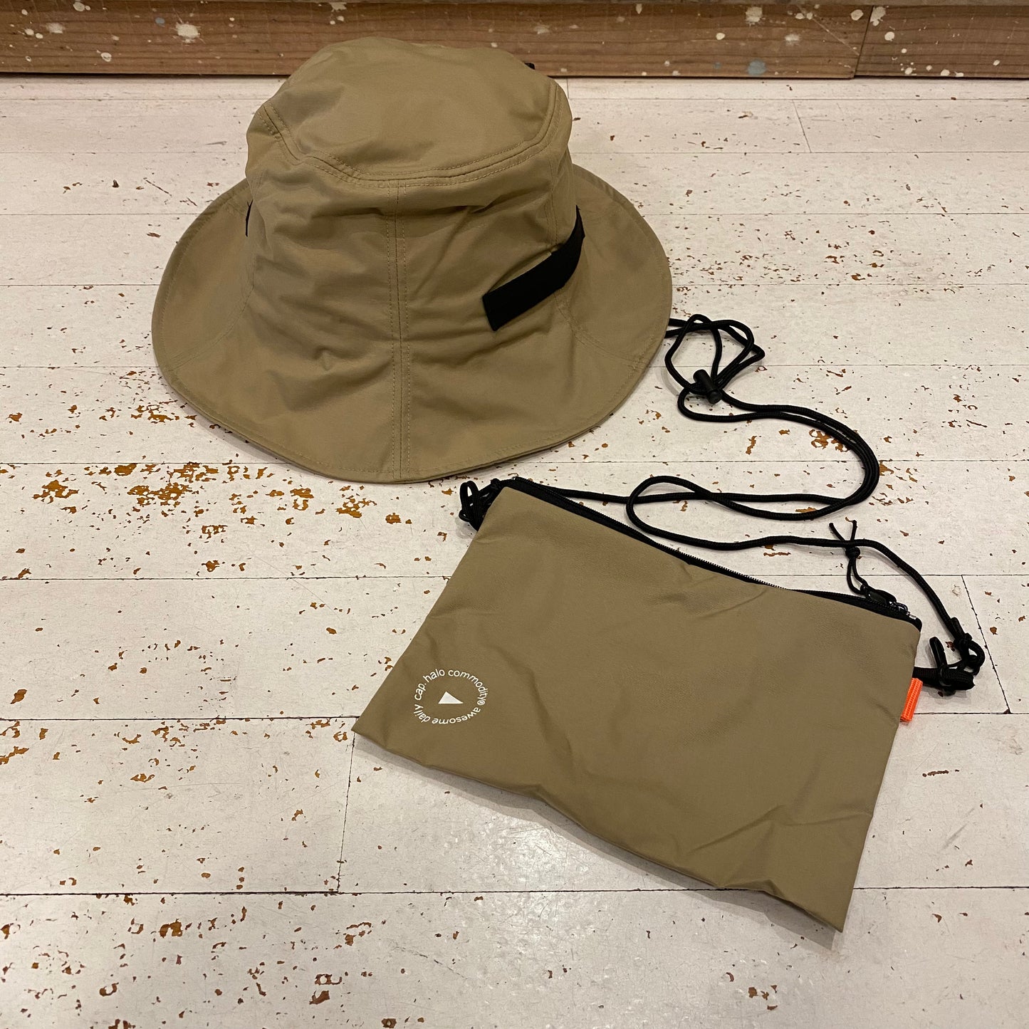 "BEND GALLEY HAT"