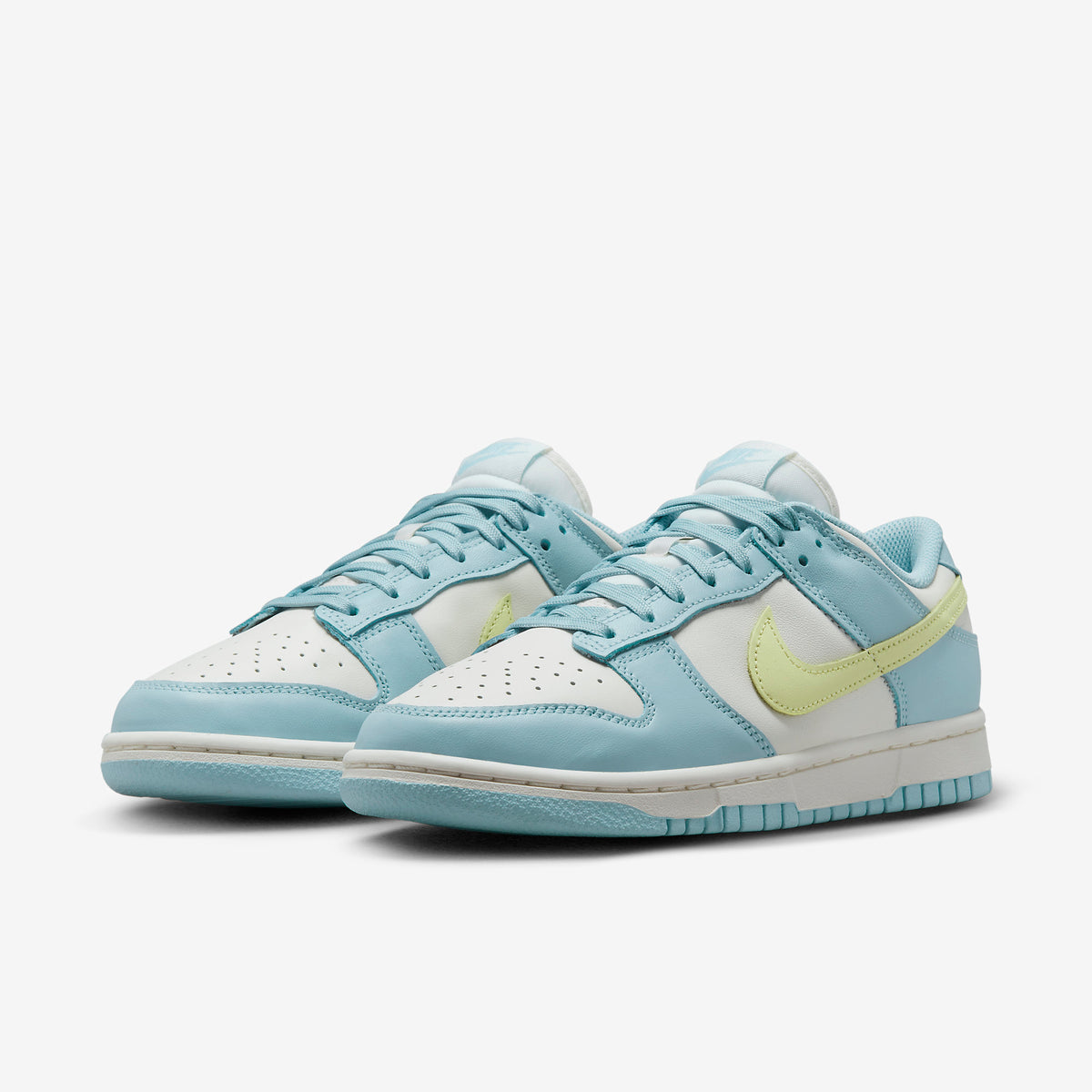 Nike Dunk Low Womens 