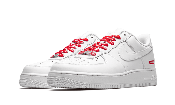 Nike Air Force 1 Supreme White 2 600x