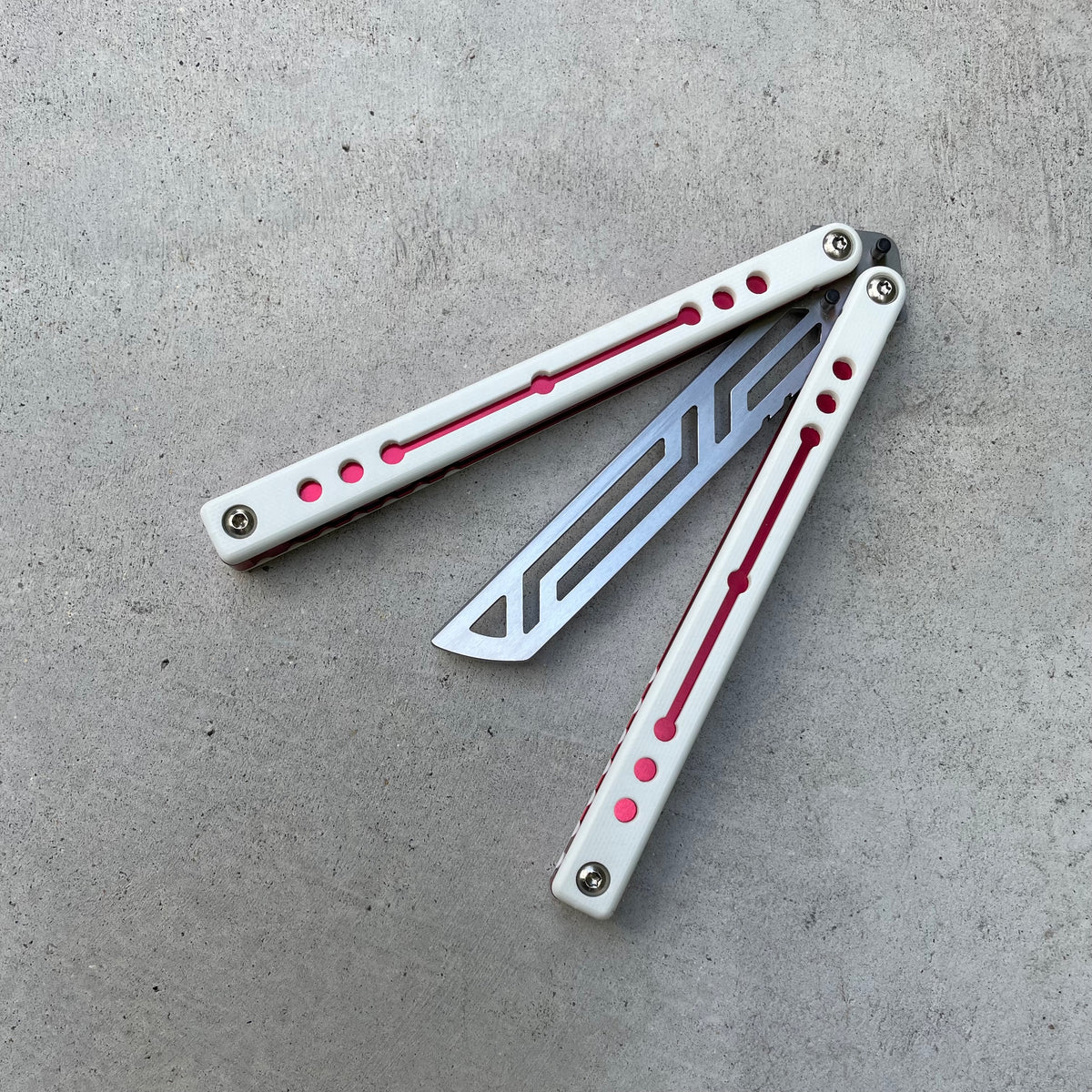 半額SALE／ Nautilus Squid Black Industries r/balisong Nautilus