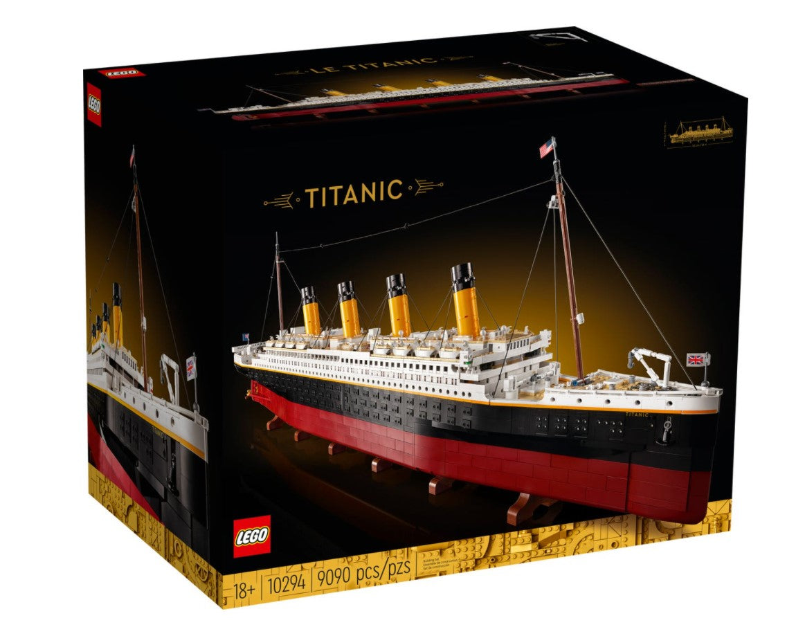 LEGO® Titanic – New York Resort