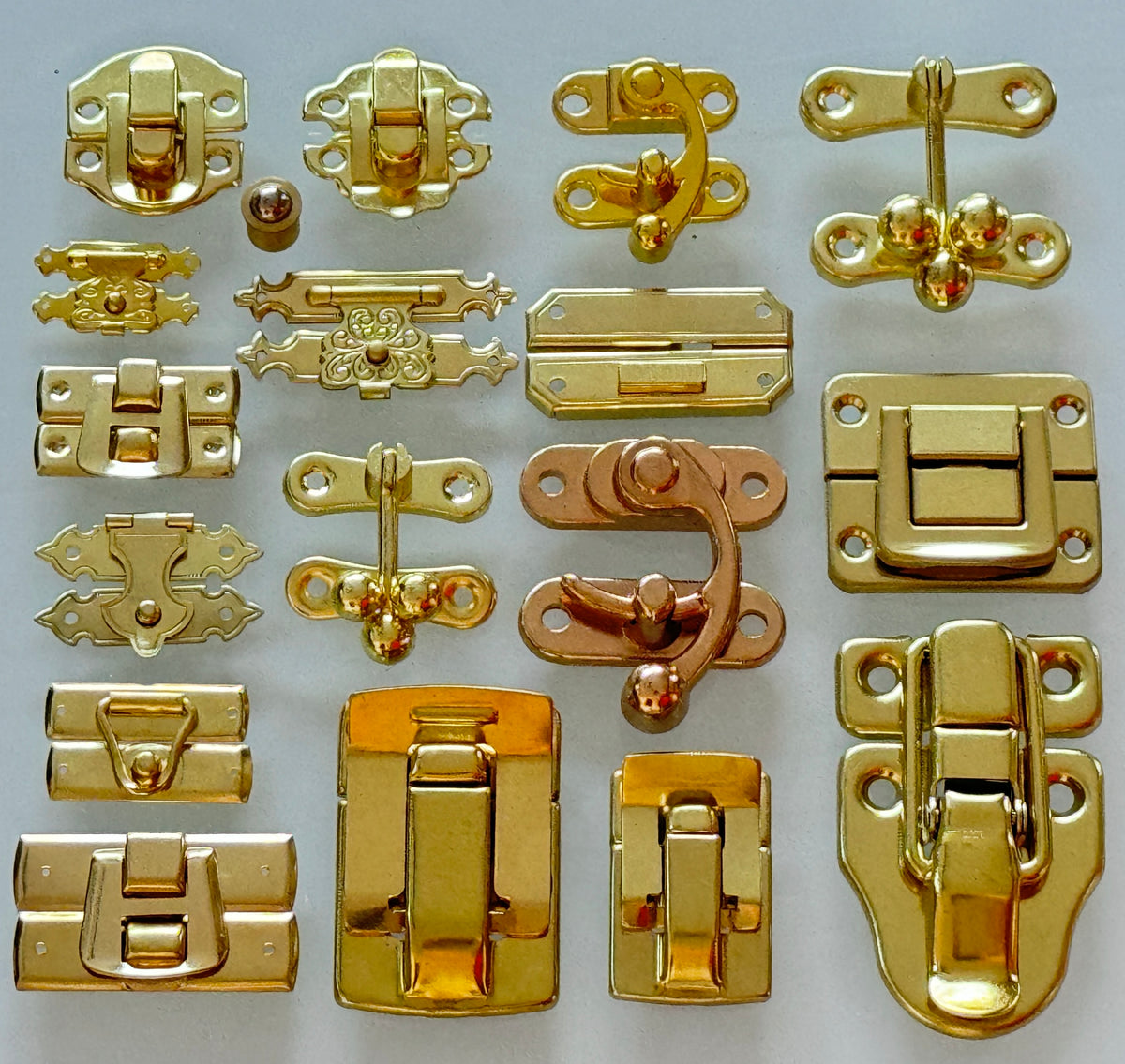 5 Pk Solid Antique Brass 3/4" W X 1 3/8" L Jewelry Box Chest Catch 2/Pk N211953 