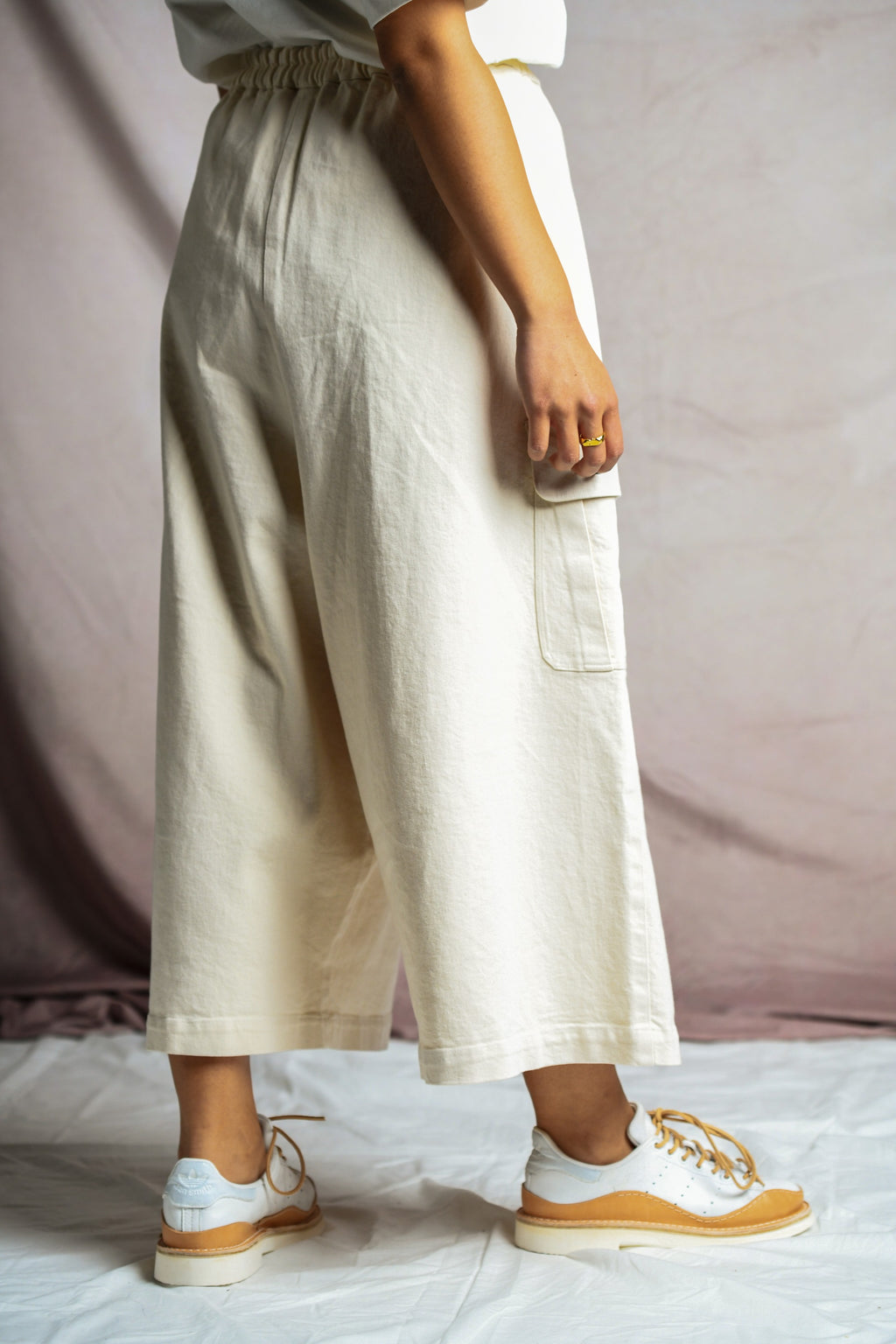 新発売 MOI MOI in ESTESA kinari PANTS ESTESA PANTS kinari Pant ...