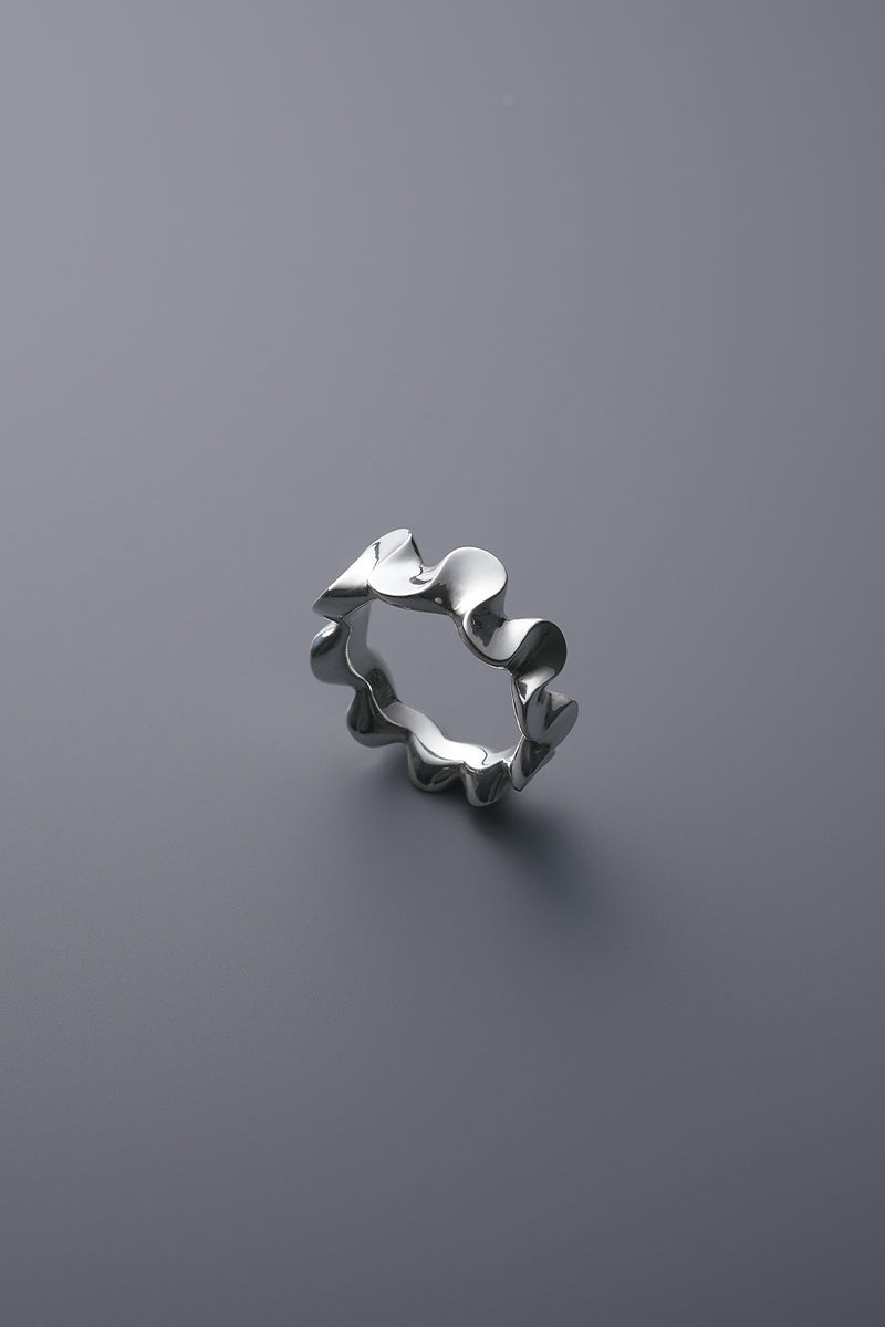 wave Tridacna Ring S / Silver