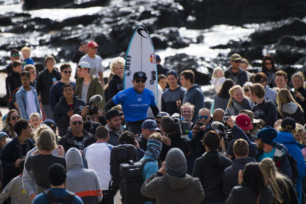 Mick Fanning Wins 2016 J-Bay Open