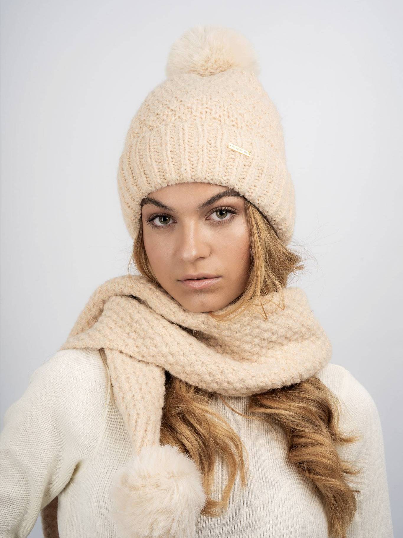 h and m hat and scarf