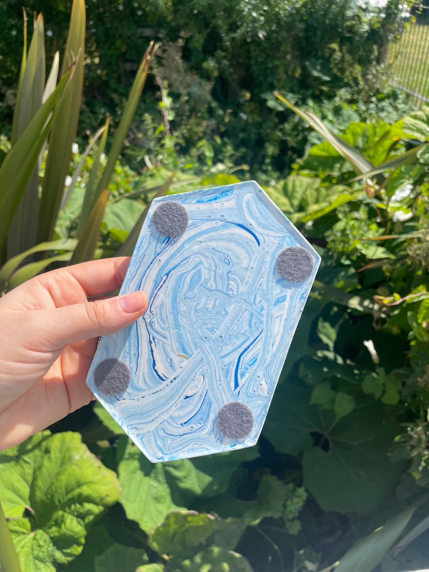 Jesmonite Dish in Blue Marble Long Hexagon