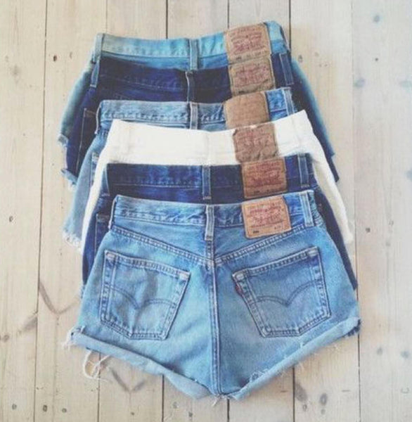 levi's distressed denim shorts