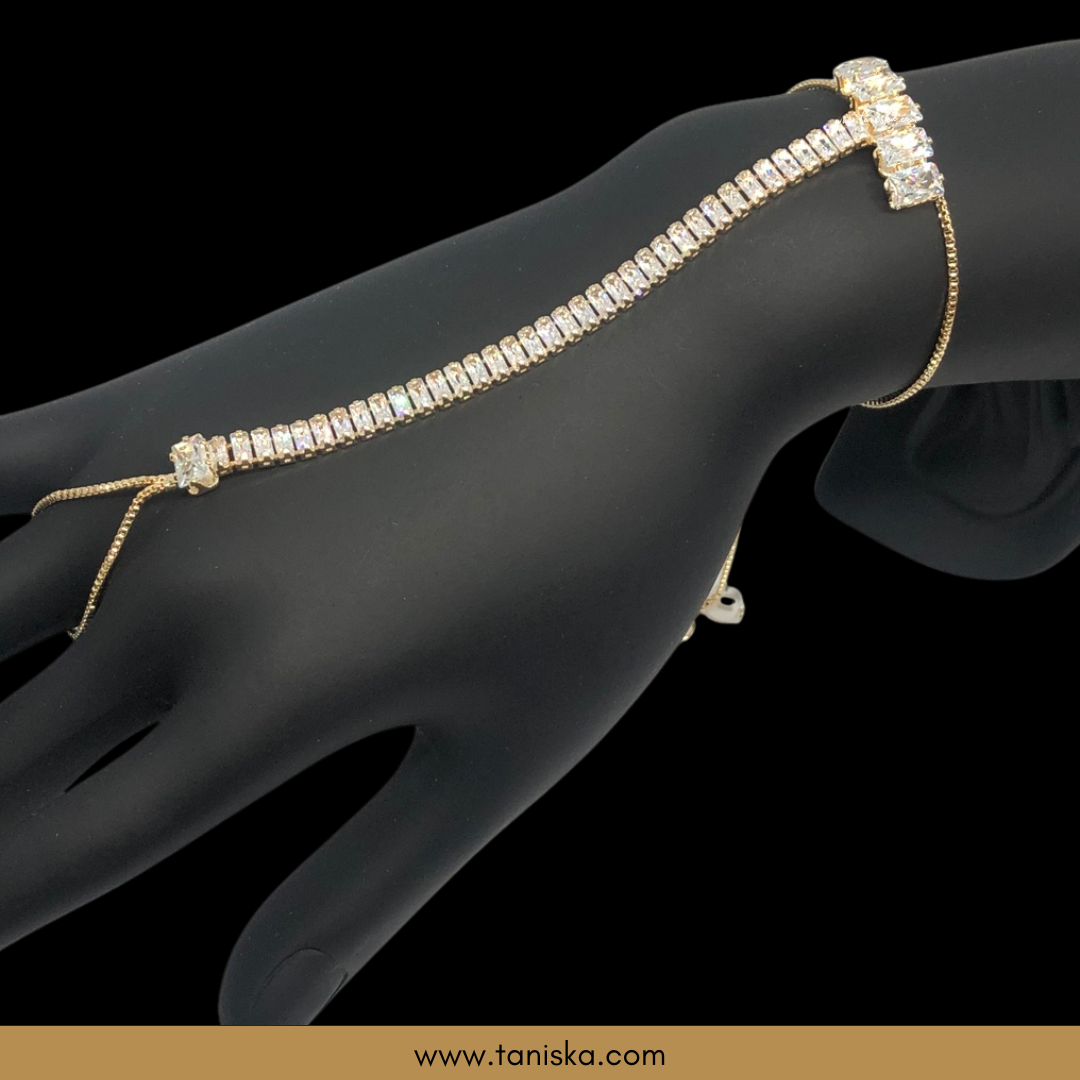 ARIA American Diamond Style Gold Plated Hand Harness (1 Hand Only)