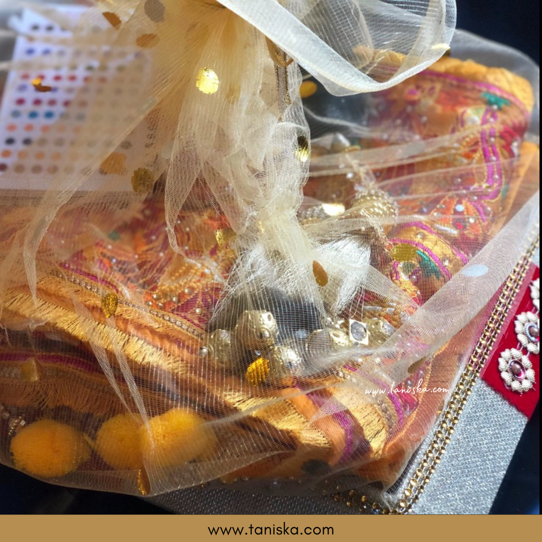 Novelty Bridal Gift Hamper Gift Set - Perfect Gift for: Roka, Kurmai, Shagun, Maiyan, Shaadi, Walima
