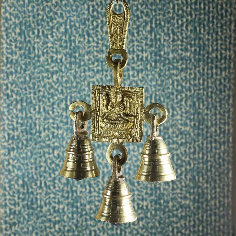 SmileSellers Laxmi Brass Decorative Bell