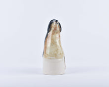 将图像加载到库查看器中, 哈利画廊 商店 Online // Jane Maddison手工陶瓷酒器- 腊肠狗设计(正面)
