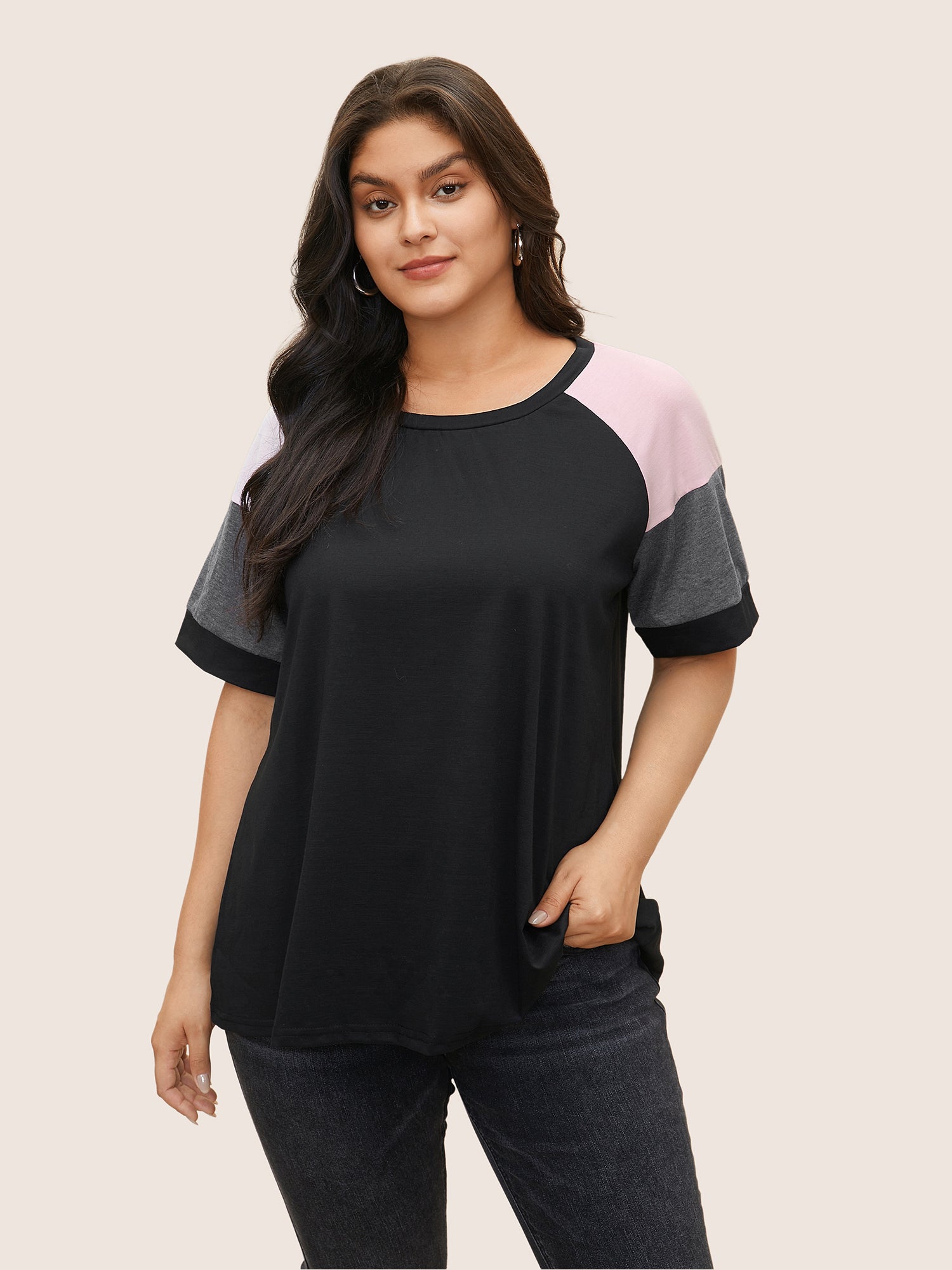 

Plus Size Women Everyday Colorblock Contrast Raglan sleeve Short sleeve Round Neck Casual T-shirts BloomChic, Misty rose