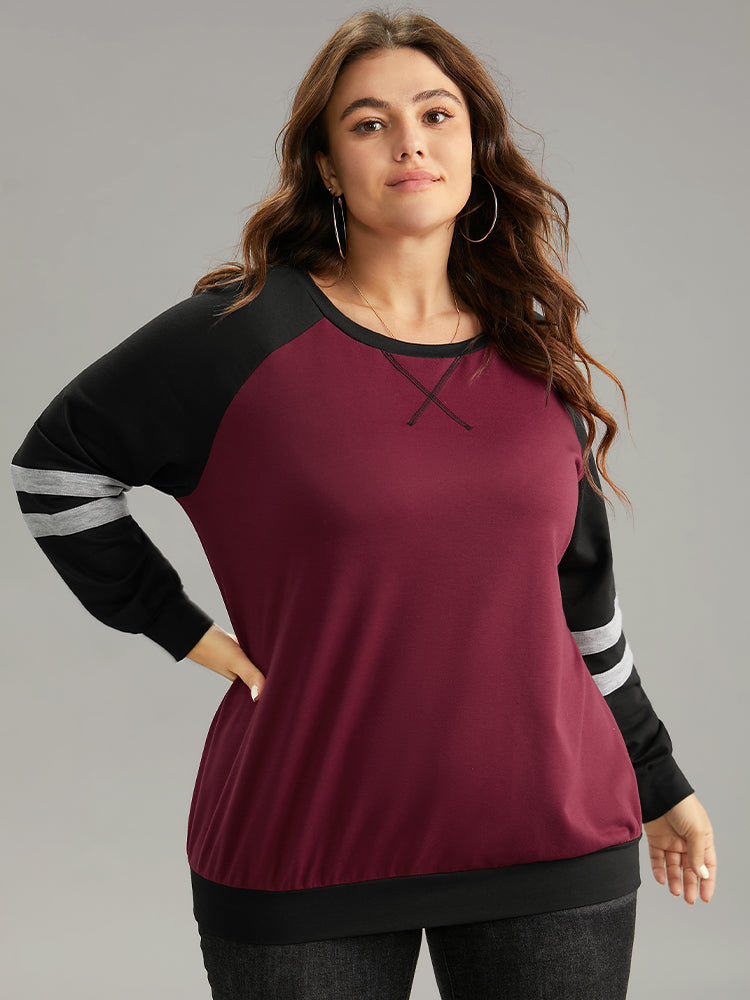 

Plus Size Women Everyday Striped Contrast Regular Raglan sleeve Long Sleeve Round Neck Casual Sweatshirts BloomChic, Burgundy