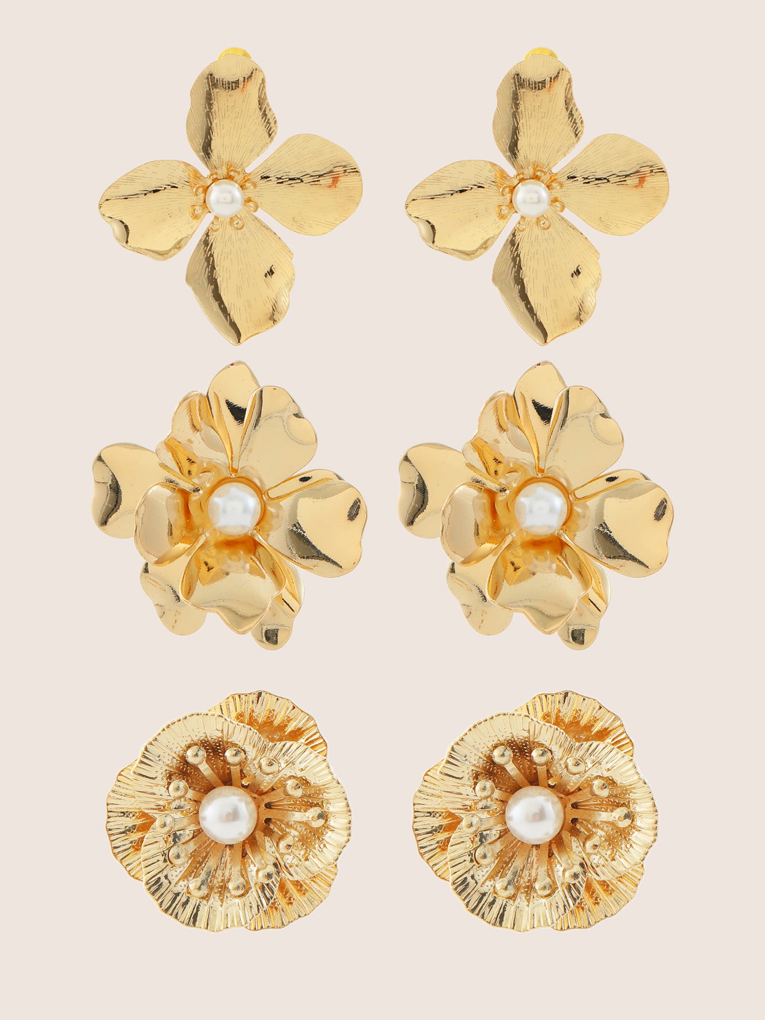 

Plus Size Sets | 3 Pairs Gold Floral Pearl Beaded Earrings | BloomChic
