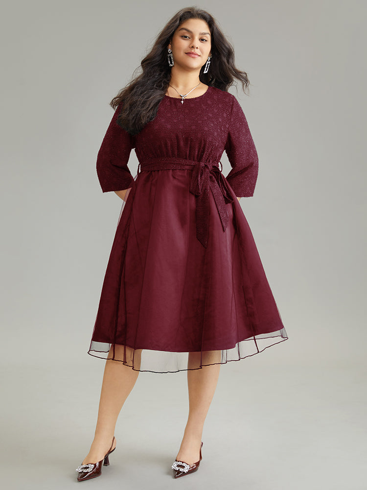 

Plus Size Women Going out Plain Texture Regular Sleeve Elbow-length sleeve Round Neck Pocket Belt Glamour Dresses BloomChic, Burgundy