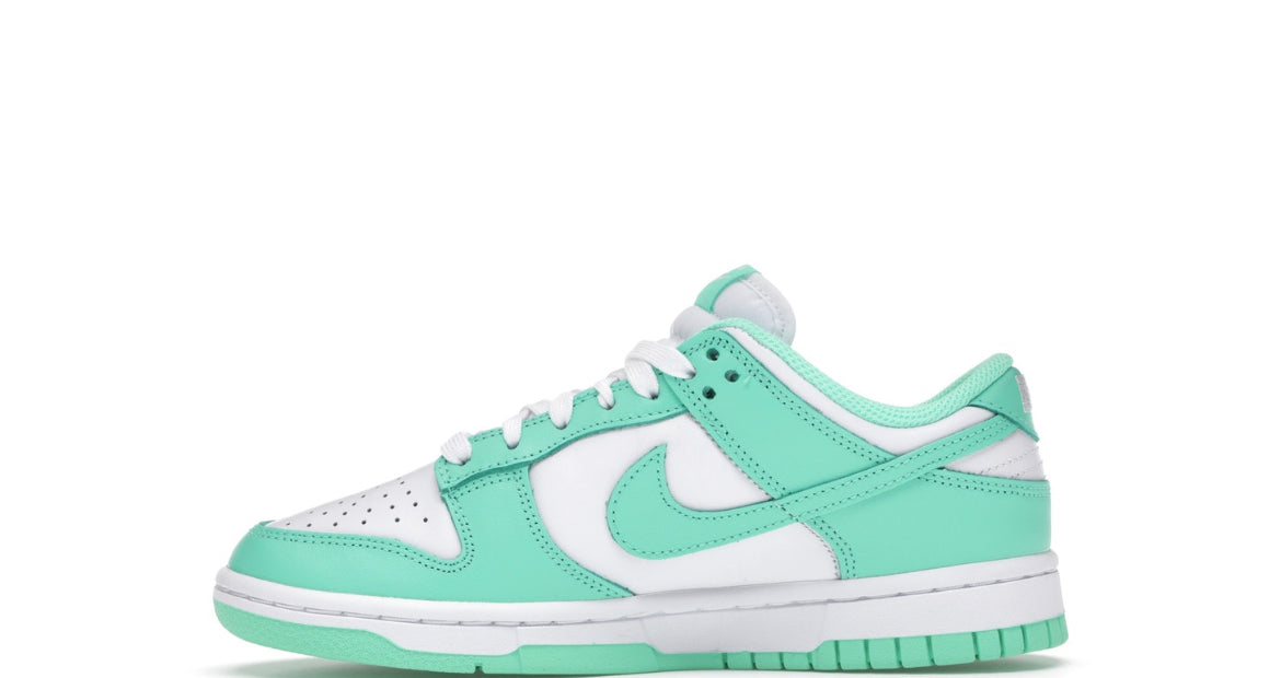 nike dunk green glow men